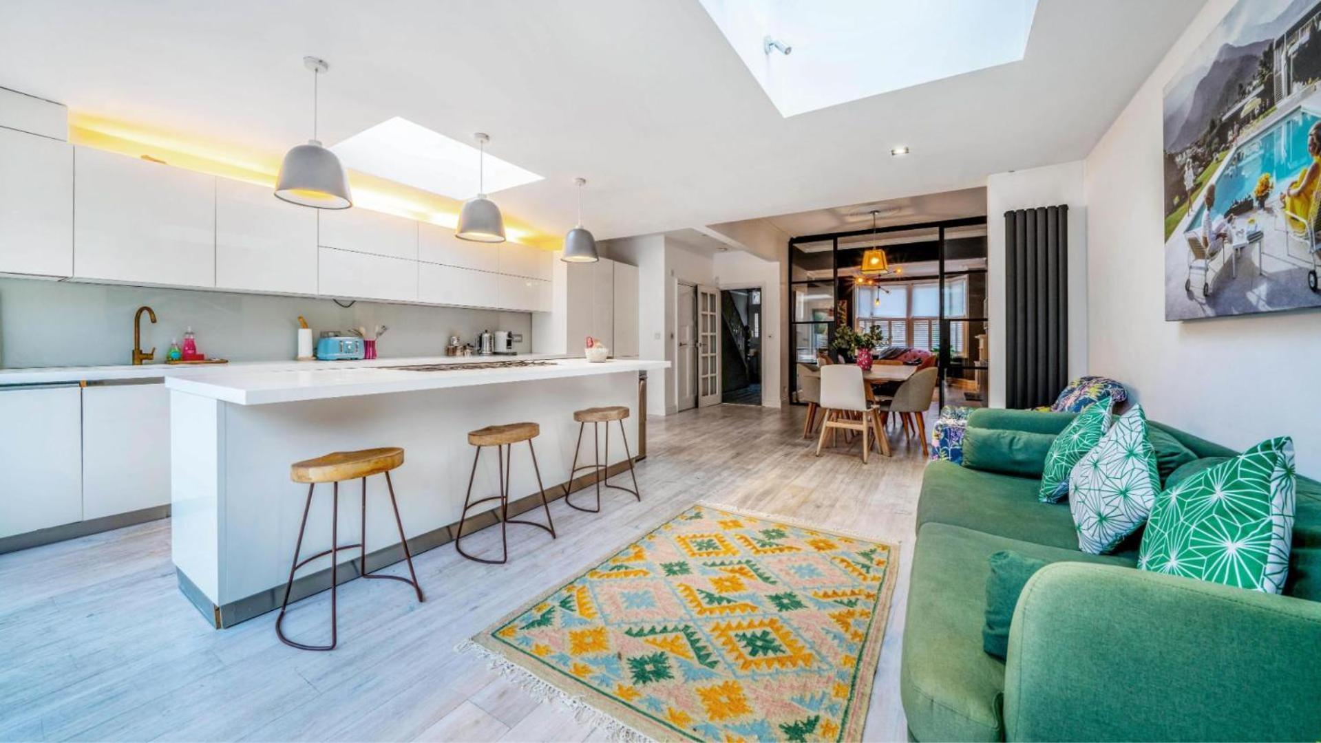Spacious 4br Retreat With Private Garden Zone 3 Сasa de vacaciones *