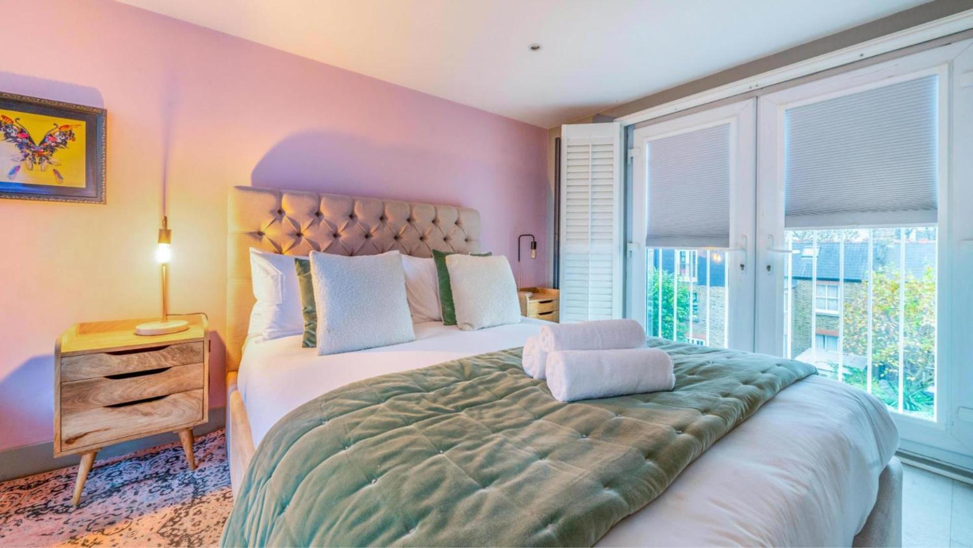 Сasa de vacaciones Spacious 4br Retreat With Private Garden Zone 3