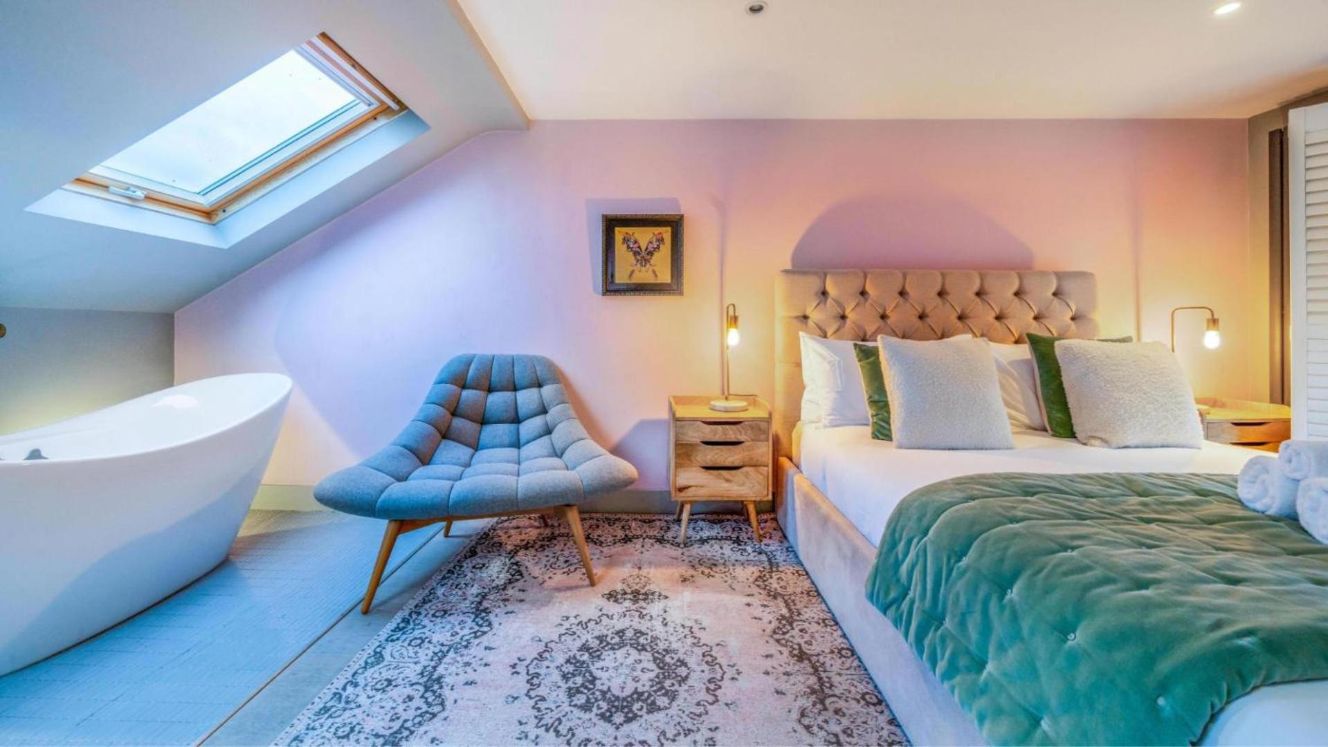 Сasa de vacaciones Spacious 4br Retreat With Private Garden Zone 3 Londres