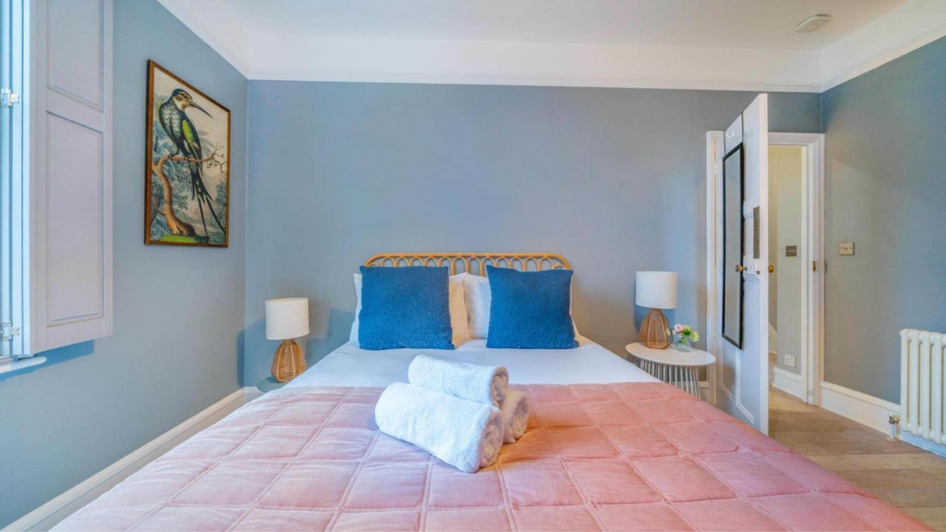 Spacious 4br Retreat With Private Garden Zone 3 Сasa de vacaciones Londres